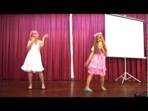 【Momoko & Megumi】 ビバハピ Viva Happy【AnimeNeXt Performance】