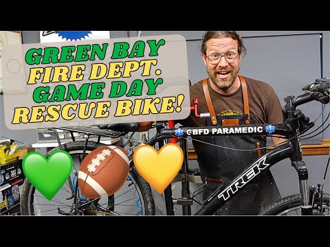 💛 🏈 💚 LAMBEAU FIELD EMS BIKE - TREK Marlin used by Green Bay FD for Packers game days! Full Tuneup!