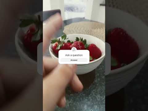 How to make chocolate strawberries PART 1