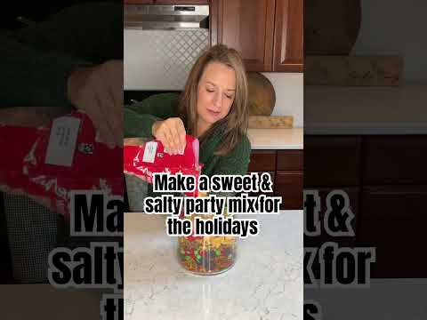 Christmas Party Mix | Snack Mix | Sweet & Salty