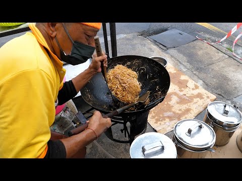 The cleanest street food, fried noodles made with unique skills - Penang street food