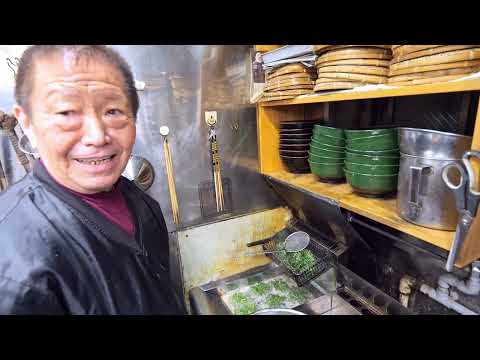 Close to the ultimate stand-up eating soba restaurant! Japanese stubborn father's shop