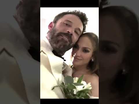 Jennifer Lopez and Ben Affleck marry in Las Vegas!🔥#shorts #jenniferlopez #wedding #benaffleck