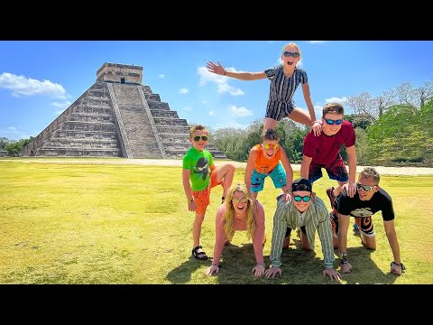 Crazy in Mexico with YouTuber families!