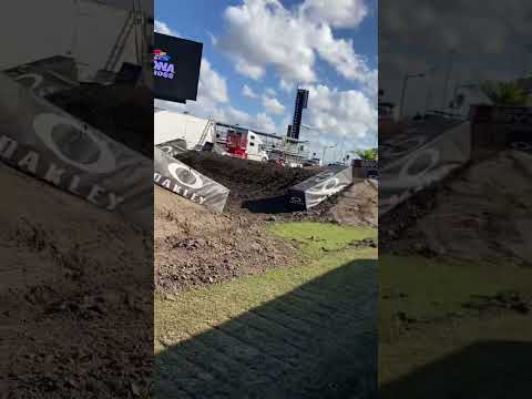 ￼Quick look at the 2021 Daytona Supercross track from a Flager perspective.