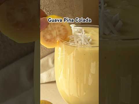 The perfect summer drink! Guava & pineapple is such a refreshing combo #smoothie #mocktail #shorts