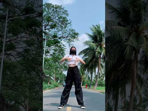 LE SSERAFIM (르세라핌) 'EASY' Dance Cover | PASTRA C.