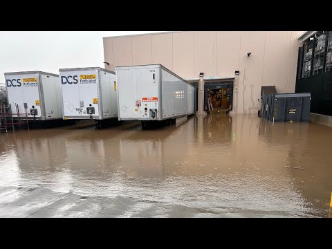 Semi truck in New York Flood