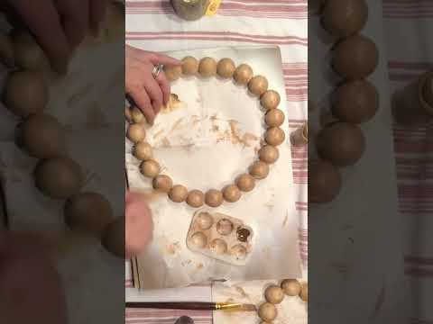 Faux wooden beads Fall wreath #dollartreehacks #fallwreath #fauxwoodenbeads