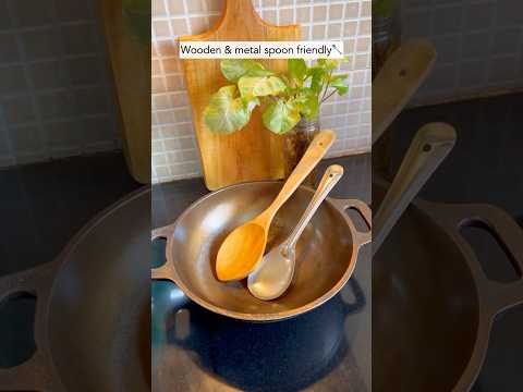 Healthy cast-iron Kadhai #shorts #ytshorts #youtubeindia #home #kitchen #shortaday #cookwithme #yt