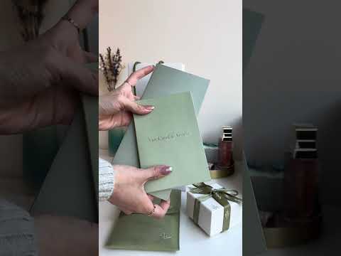 Unbox my new Van Cleef chalcedony pendant! #vca #vancleefarpels #unboxing #luxuryfashion #fyp