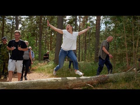 Victoria of Sweden with mud on her feet as she conquers her son's duchy