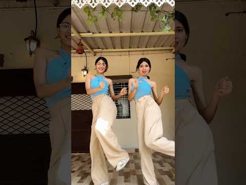 Aaye haaye!!🩵🧿#youtubeshorts #dance #trending #song #shortvideo #love #bollywood #viral #sister