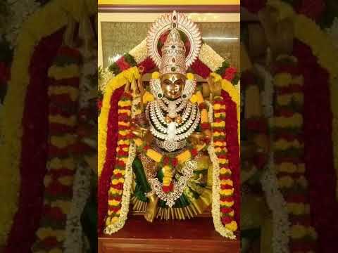 lord rajarajeshvari  ammavaru nanna amma