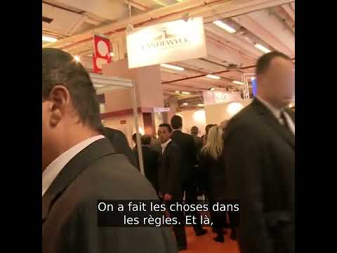 Des journalistes virés du salon du tabac