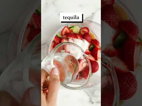 How to Make Martha Stewart's Boozy Red Sangria