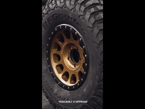 Method MR305 17x8.5 0 x BFGoodrich T/A KM3 37x12.5