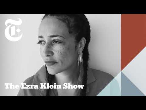 Zadie Smith on Populists, Frauds and Flip Phones