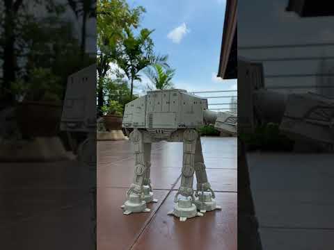 プラモ 改造 MPC AT-ATラジコンで遊んでみた。　Motorised  AT-AT MPC plastic model　#shorts