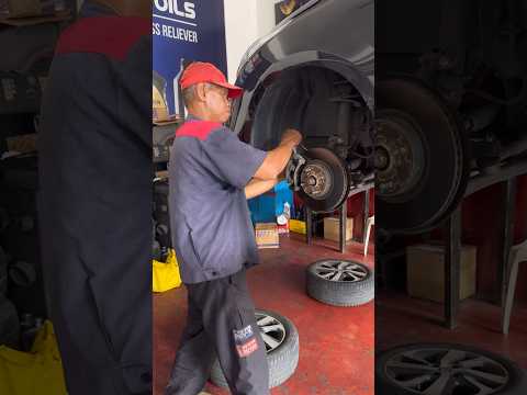 How to change brake pad? #shorts #Petron #howtochangebrakepad #shortvideo