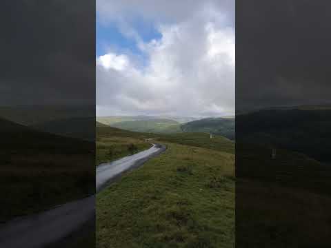 Cycling Central Wales 🐉