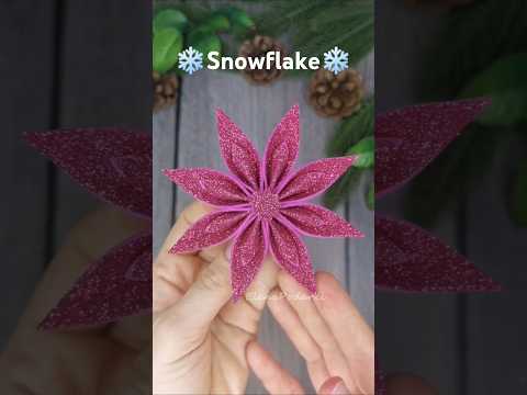 Snowflake Christmas ornaments Craft Idea ❄️🎅🎁 A beautiful snowflake from Thomas