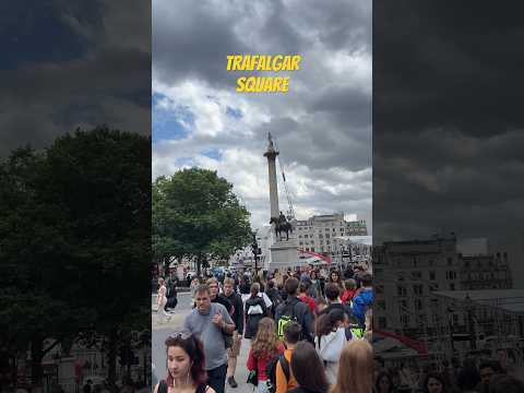 Myriads of tourist invading #Trafalgar #London #londonlife #londonwalk #walkingtour #england