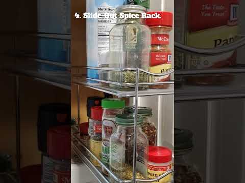 6 Brilliant Spice Rack Ideas for Your Small Kitchen #KitchenOrganization #SpiceRack #SmallKitchen