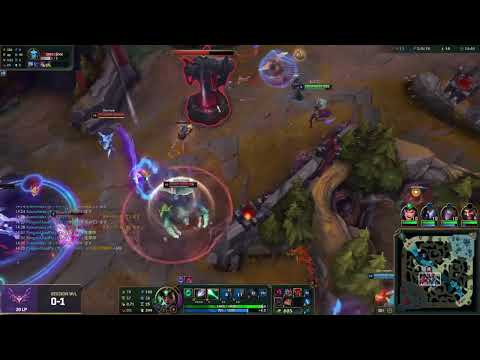 I'M BACK TO POPPING OFF ON XERATH MID!