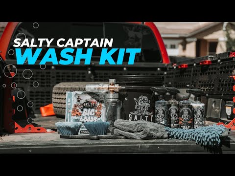 Washing my rig with the Salty Captain 4WD Essentials Bucket