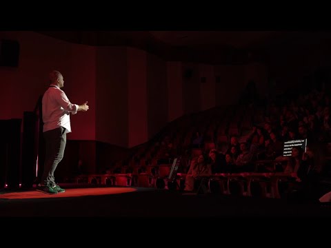 Ζώντας με τις επιθυμίες των άλλων | Giorgos Kountouras | TEDxDUTH