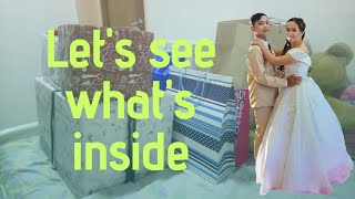 Unwrapping and unboxing gifts from our wedding | Super enjoy