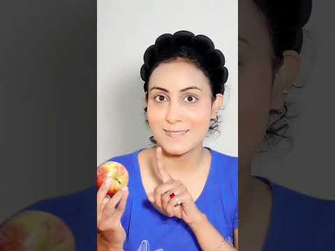 Makeup using Apple 🍎 #randomchallenge #funnychallange #funnymakeup #funny #funvideo