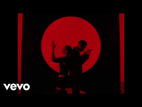 Romeo Santos, ROSALÍA - El Pañuelo (Official Video)