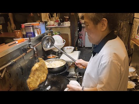 Super Grandma struggles with a Chinese restaurant in Tokyo Japan!