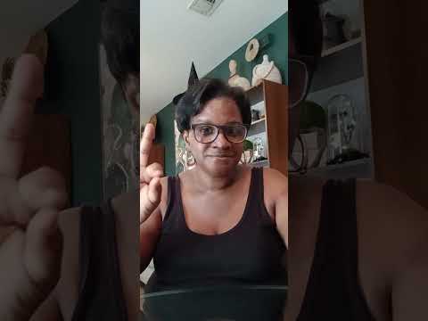 Very First Vlog.. Crafting, DIYing, Designing, Fashioning, lol, SeWing and Growing. 51 years young.