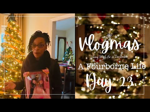 "Simple Christmas Tree Decor, Family Memories, My Barbie & Vintage Book - Vlogmas 2024 - Day 23