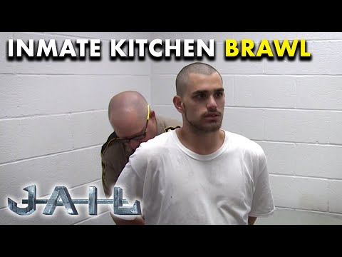 Inmates Fighting On Kitchen Duty | JAIL TV Show