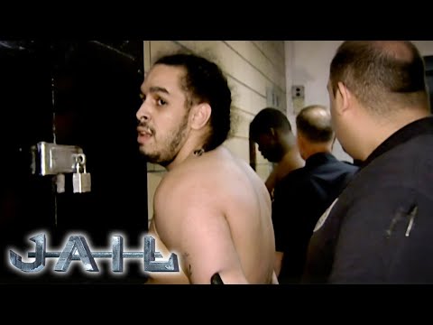 Code Red: Officers Respond to Cellblock Fight | JAIL TV Show