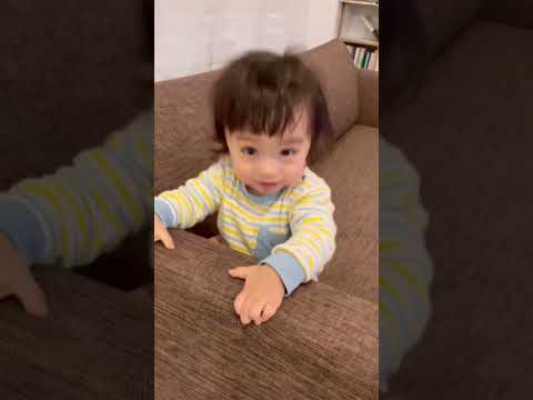 くるくる踊る1歳児（1歳7ヶ月）