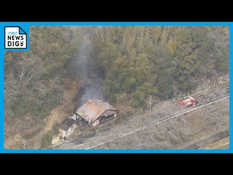 「付近の家が燃えている」建物が火災 一時山に燃え移る　愛知・岡崎市