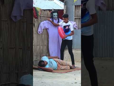 FUNNY KING SCARY GHOST PRANK FOR LAUGHING Part 10 Viral 4k_HD #Fake ghost #NUN Prank #shorts