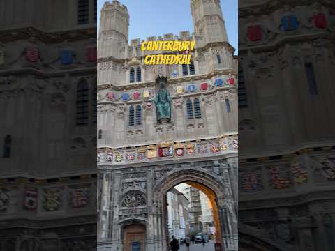 Footsteps approaching at the #cathedral gate #canterbury #kent #england #walkingtour #travelvlog