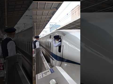 Sounds of Japan: train stations🥺 #Japan #trains #nihon #travel #nostalgia #trainstation